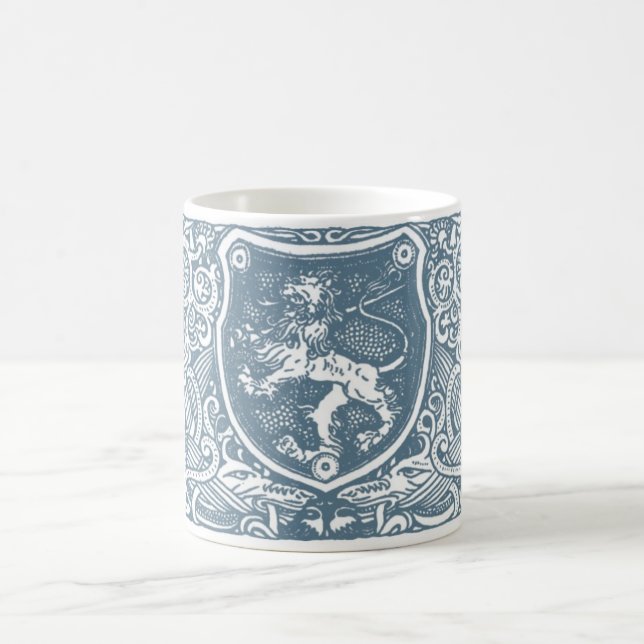 De Café Cavaleiros & caneca desenfreado do leão (Centro)