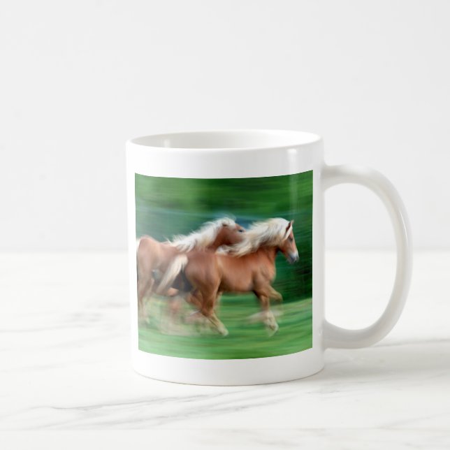 De Café Competindo a caneca cerâmica dos cavalos do (Direita)