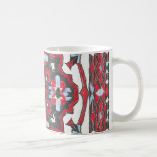 De Café design 2 do tapete em uma caneca