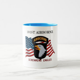 DE CAFÉ EM DOIS TONS 101ST CANECA GRITANDO TRANSPORTADA POR VIA AÉREA