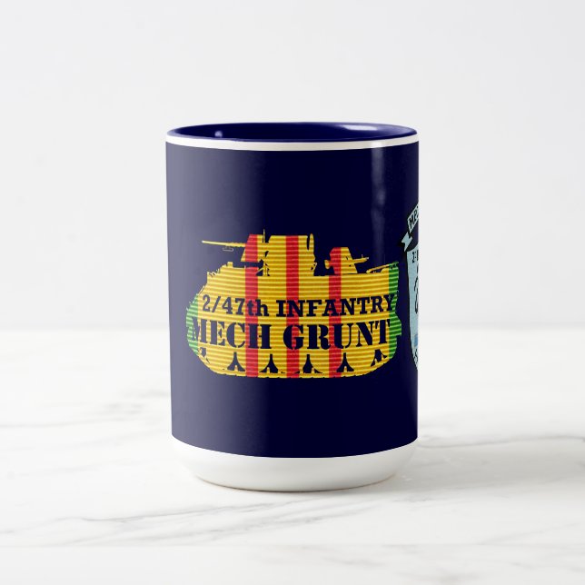 De Café Em Dois Tons 2/47th Inf. Caneca Mech da trilha do grunhido VSR (Centro)