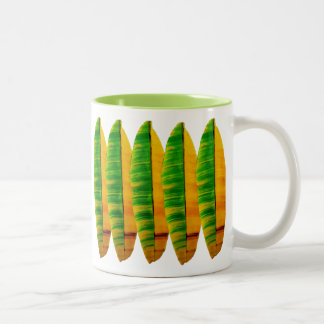 De Café Em Dois Tons A banana folheia caneca