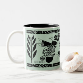 De Café Em Dois Tons Abelhas antigas e flores na caneca dourada