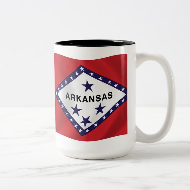 De Café Em Dois Tons Caneca com a Bandeira do Arkansas (Direita)