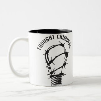 De Café Em Dois Tons Caneca criminosa pensada