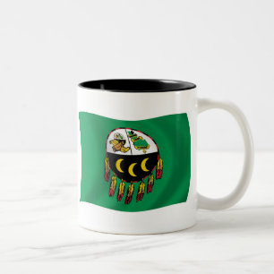 De Café Em Dois Tons Caneca da Bandeira da Tribo Kutenai