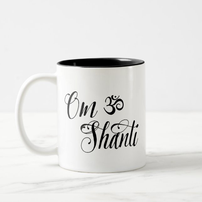 De Café Em Dois Tons Caneca da ioga do OM Shanti (Esquerda)