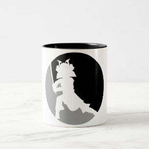 De Café Em Dois Tons Caneca da silhueta do guerreiro do samurai