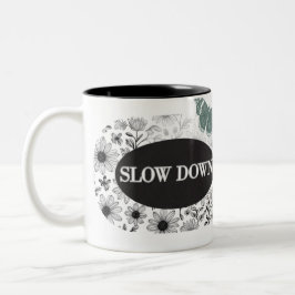 DE CAFÉ EM DOIS TONS CANECA DECAFELINA TEMA MUG SLOW DOWN