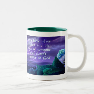 De Café Em Dois Tons Caneca dizendo cristã