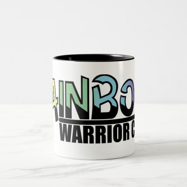 De Café Em Dois Tons Caneca do clube do guerreiro do arco-íris (Centro)