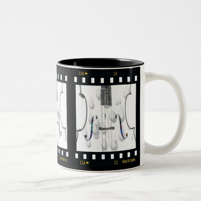 De Café Em Dois Tons Caneca do filme do violoncelo (Direita)