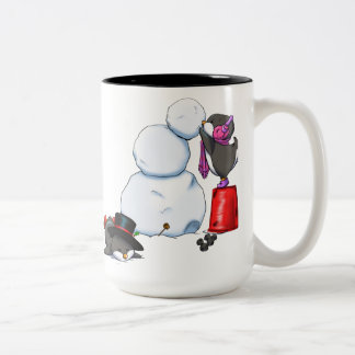 De Café Em Dois Tons Caneca do pinguim do inverno
