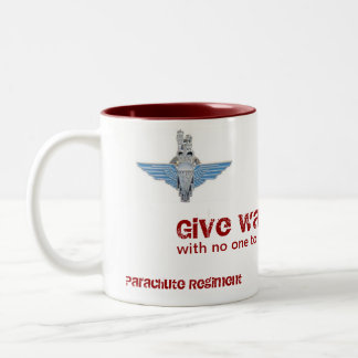 De Café Em Dois Tons caneca do regimento do pára-quedas