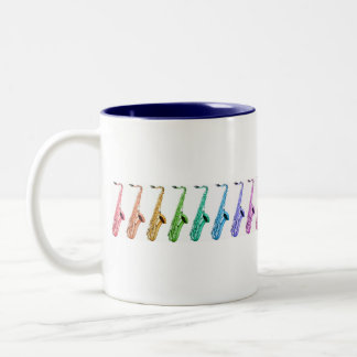 De Café Em Dois Tons Caneca dos saxofones do arco-íris