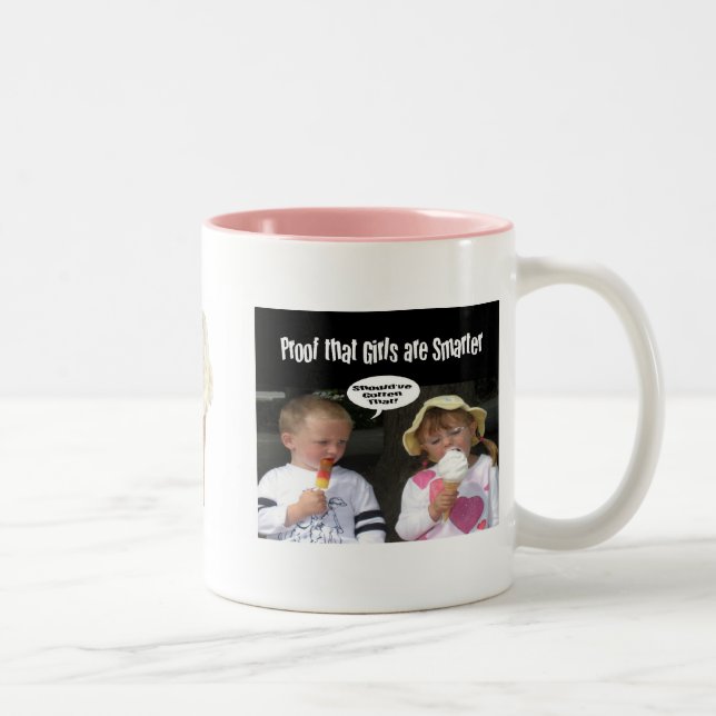 De Café Em Dois Tons Caneca esperta das meninas (Direita)