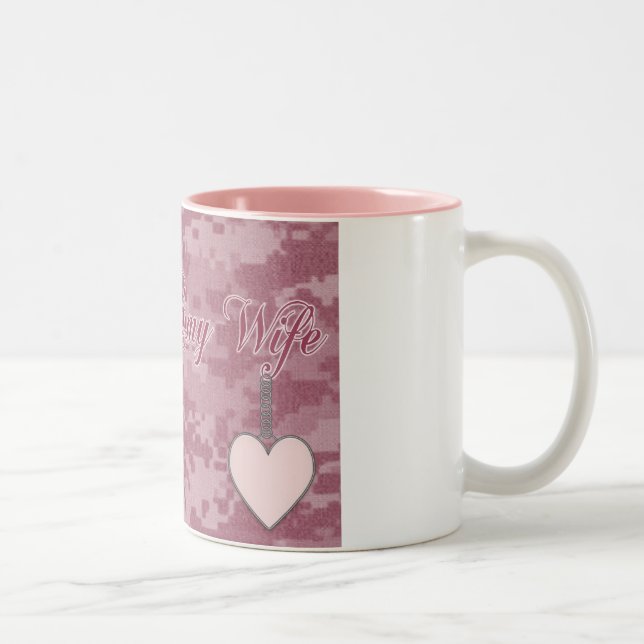 De Café Em Dois Tons Caneca orgulhosa da esposa do exército (Direita)