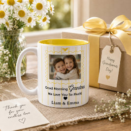 De Café Em Dois Tons Caneca Personalizada para Avó com Foto e Nomes dos