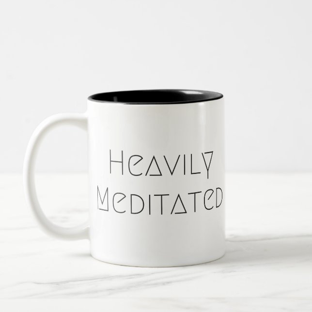 De Café Em Dois Tons Caneca pesadamente Meditated (Esquerda)