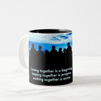 De Café Em Dois Tons Caneca Trabalhando Juntos