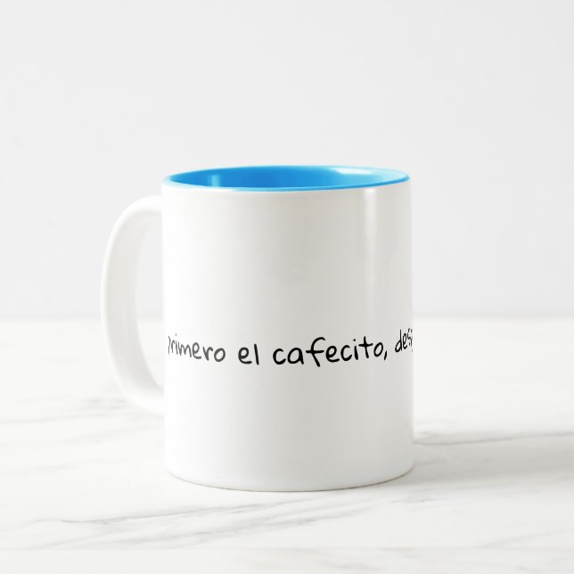 De Café Em Dois Tons Caneca Verso Espanhol Fofo (Frente Esquerda)