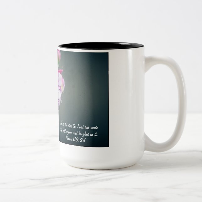 De Café Em Dois Tons Flor com a caneca do verso da bíblia (Direita)
