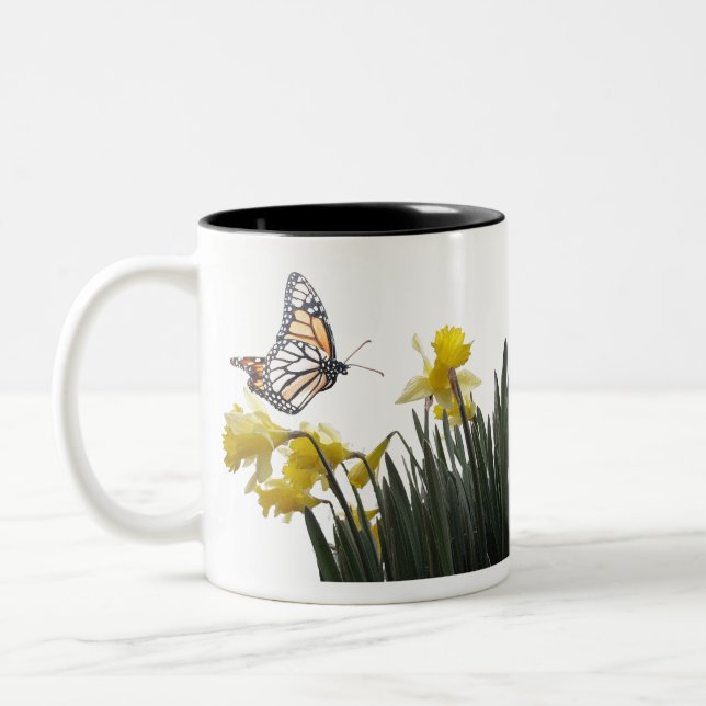 De Café Em Dois Tons O Daffodil floresce a caneca (Esquerda)