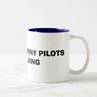 De Café Em Dois Tons O Whiny pilota a caneca