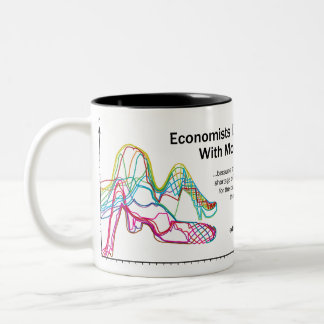 De Café Em Dois Tons Os economistas fazem-no com caneca do Dois-Tom dos