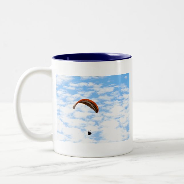 De Café Em Dois Tons Parapente nas nuvens - caneca customizável (Esquerda)