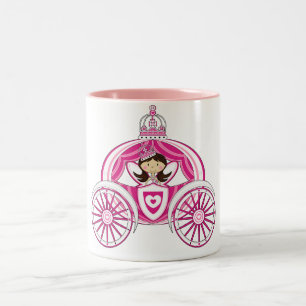 De Café Em Dois Tons Princesa na caneca real da carruagem