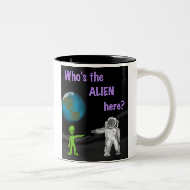 De Café Em Dois Tons Quem é a alienígena aqui? caneca (Direita)