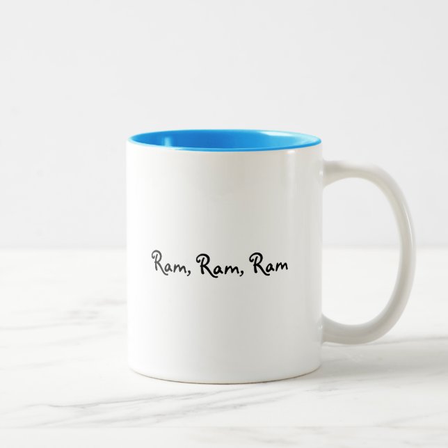 De Café Em Dois Tons Ram Ram Ram- Caneca (Direita)