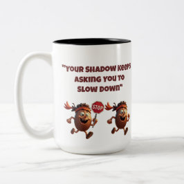 De Café Em Dois Tons Shadow Continua A Pedir-Lhe Para Devagar A Caneca 