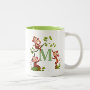 De Café Em Dois Tons Três Macacos Fofos e Caneca com Monograma Verde