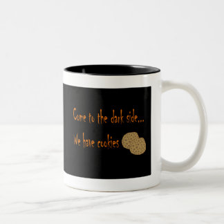 De Café Em Dois Tons Venha para o lado negro da caneca preta
