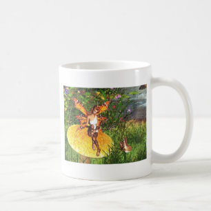 De Café esperando a caneca da fada do outono
