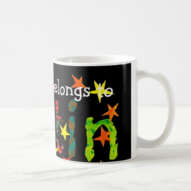 De Café "Esta caneca pertence a Justin" Mug (Direita)