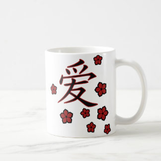 De Café flor e caneca do kanji do amor