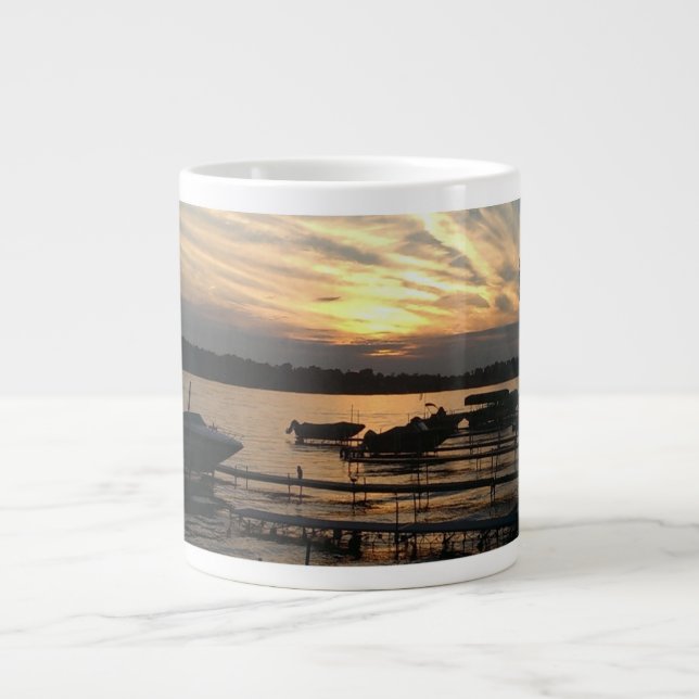 De Café Grande Pôr do sol sobre o lago - Caneca (Frente)