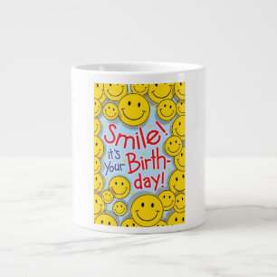 De Café Grande Sorria É o Seu Aniversário Caneca