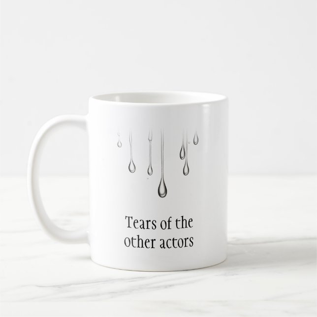 De Café Lágrimas da caneca dos outros atores (Esquerda)