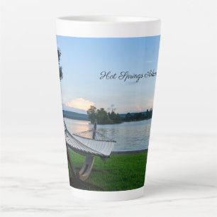 De Café Latte Um Lugar Para Relaxar A Caneca Lateral