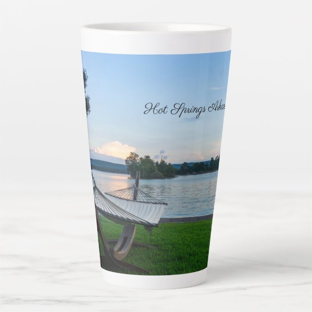 De Café Latte Um Lugar Para Relaxar A Caneca Lateral (Frente)