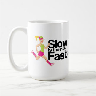 De Café Lenta é a caneca rápida nova (a menina do
