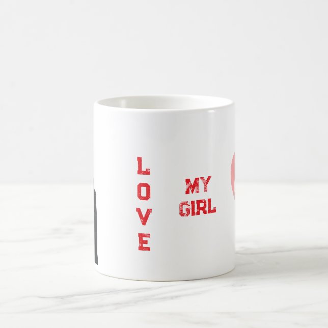 De Café Menina do amor em caneca (Centro)