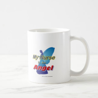 De Café Minha enfermeira em uma caneca do clássico do anjo