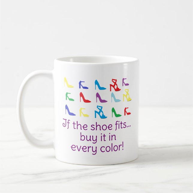 De Café Personalizado "Se O Calçado Ajustado..." Caneca (Esquerda)