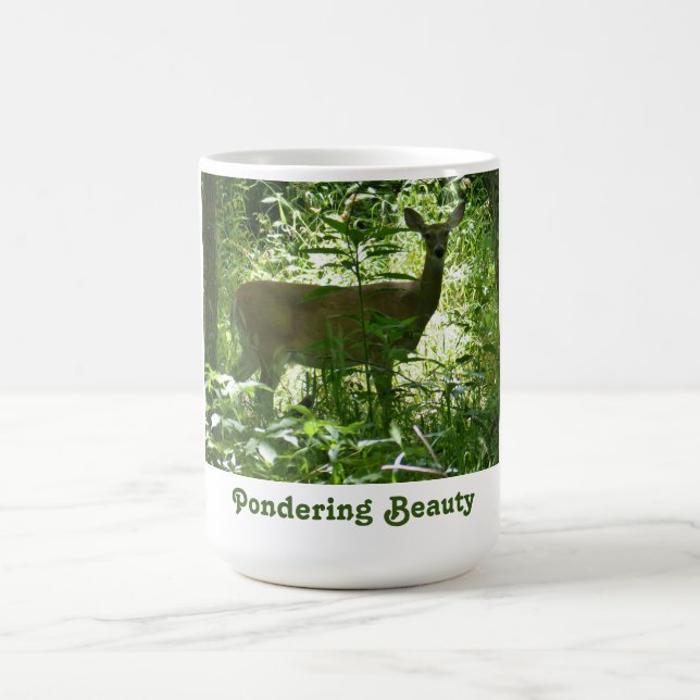 De Café Ponderando a beleza - caneca (Centro)