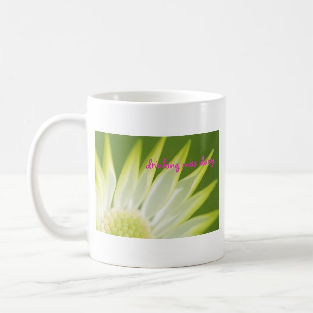 De Café Senhorita Margarida Caneca do bebendo (Esquerda)